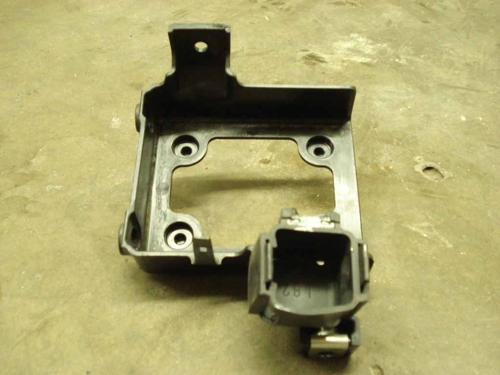 08 Kawasaki ZX 14 Ninja Solenoid & Relay Mount 1242 Miles ZX14