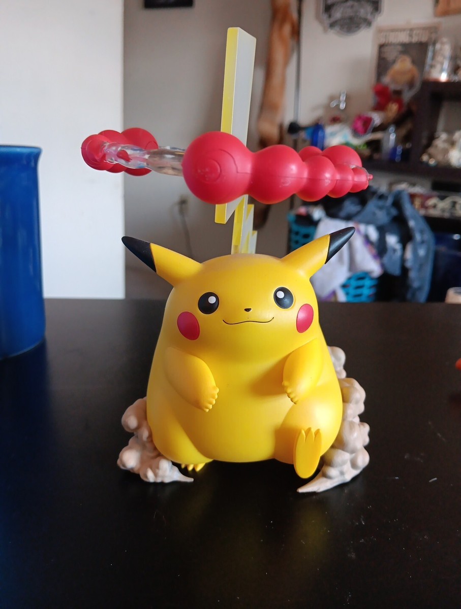 Pikachu VMAX Figure Pokemon Celebrations 25th Anniversary Premium