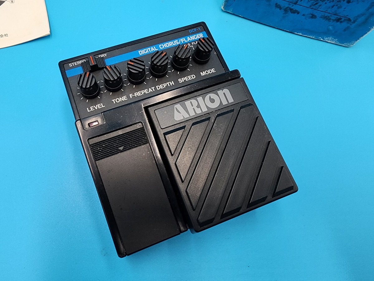 Rare Vintage 80s Arion DCF-1 Digital Chorus / Flanger Guitar