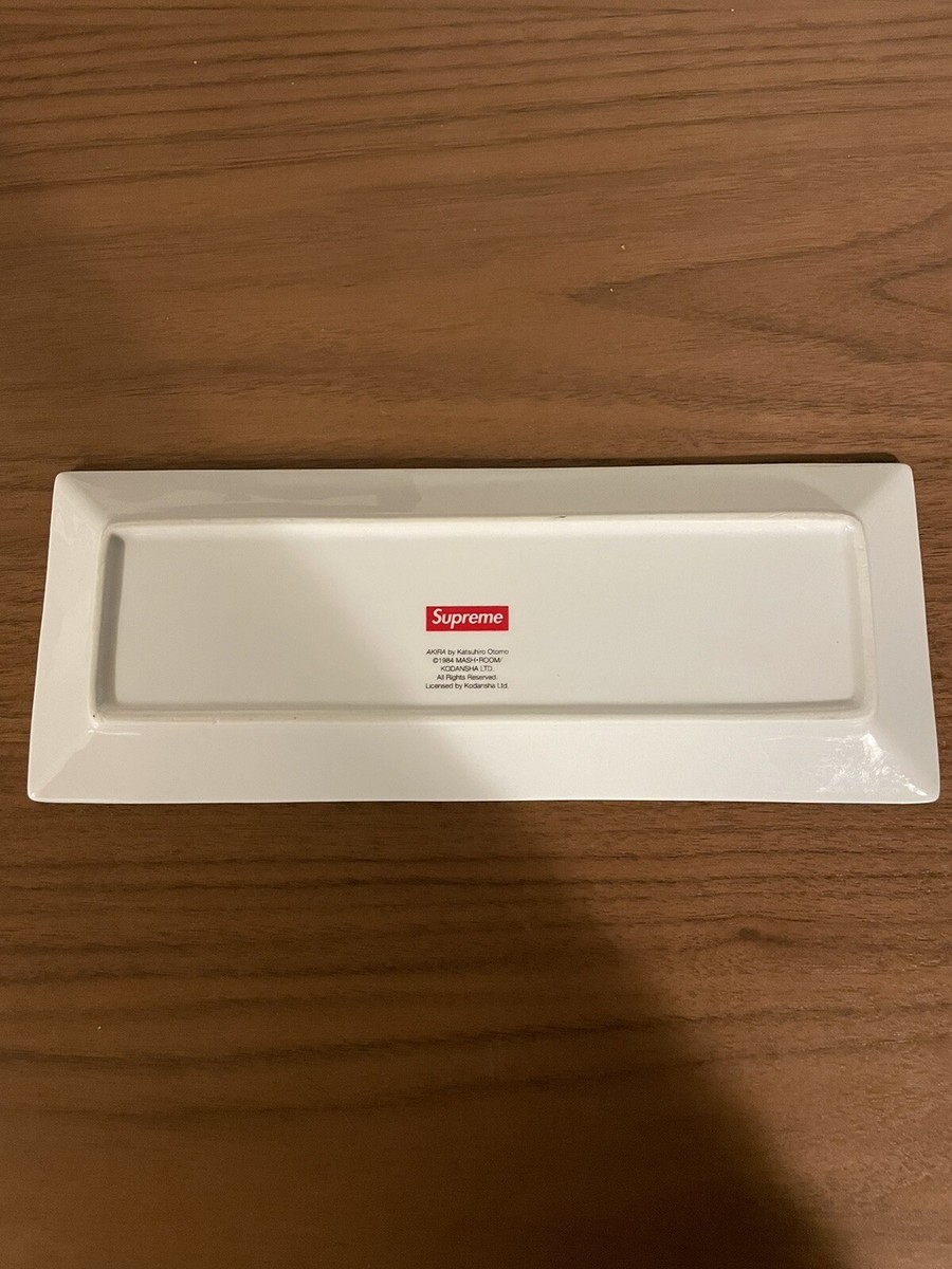 SUPREME New York AKIRA Syringe Ceramic Tray Plate (White) Good For