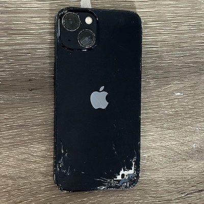 Apple iPhone 13 - 128 GB - Midnight (Unlocked) - Cracked Back and
