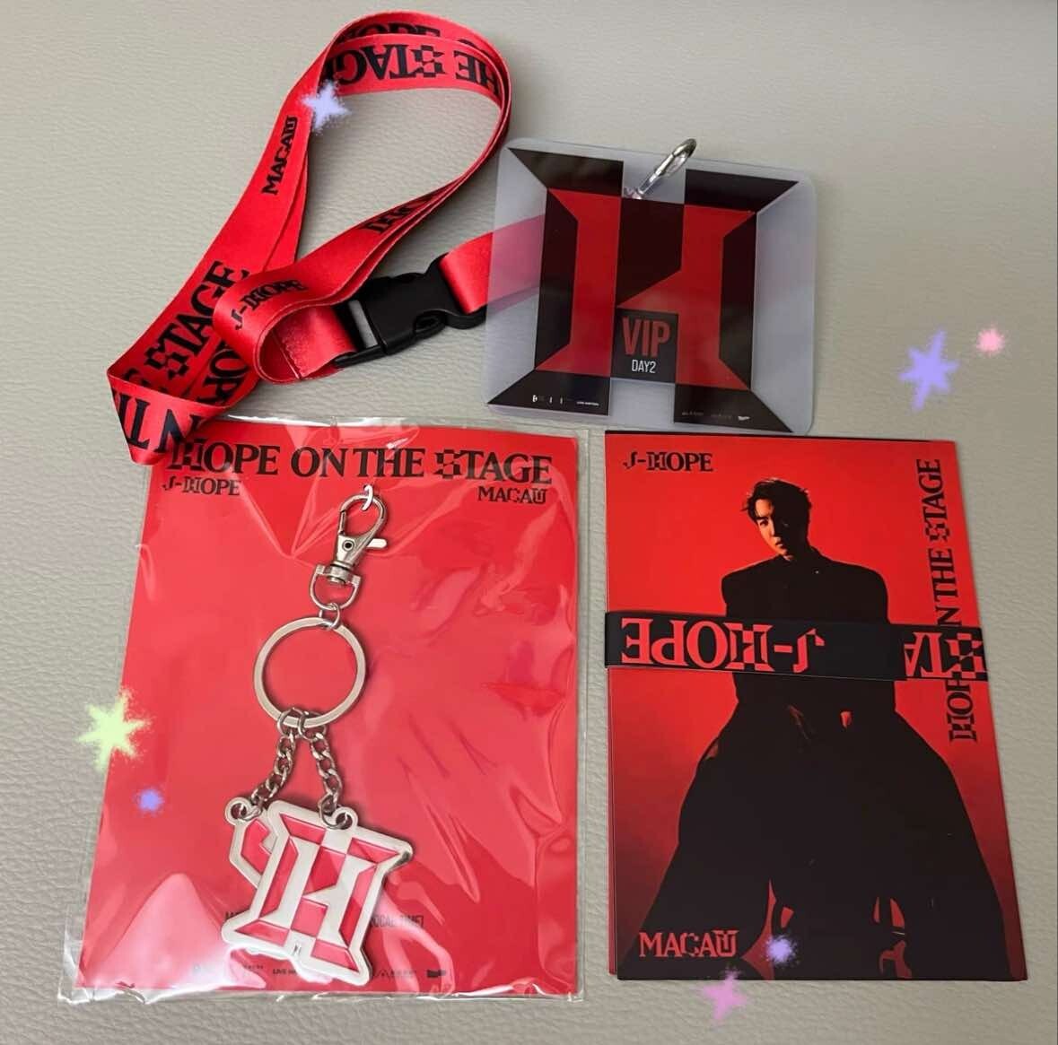 BTS J-HOPE TOUR 'HOPE ON THE STAGE' in MACAU VIP SET keyring