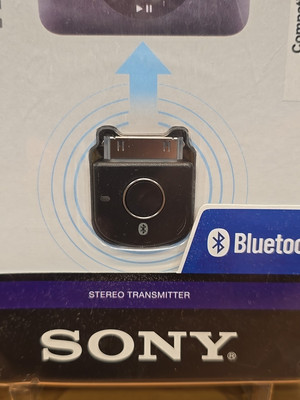 Sony Bluetooth Wireless Transmitter for iPod (black) TMRBT8IP for