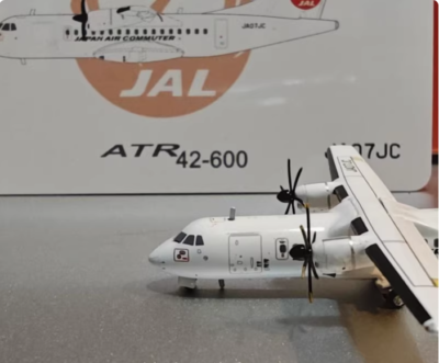 1:400 JC Wings Japan Air Commuter ATR 42-600 JA07JC Diecast