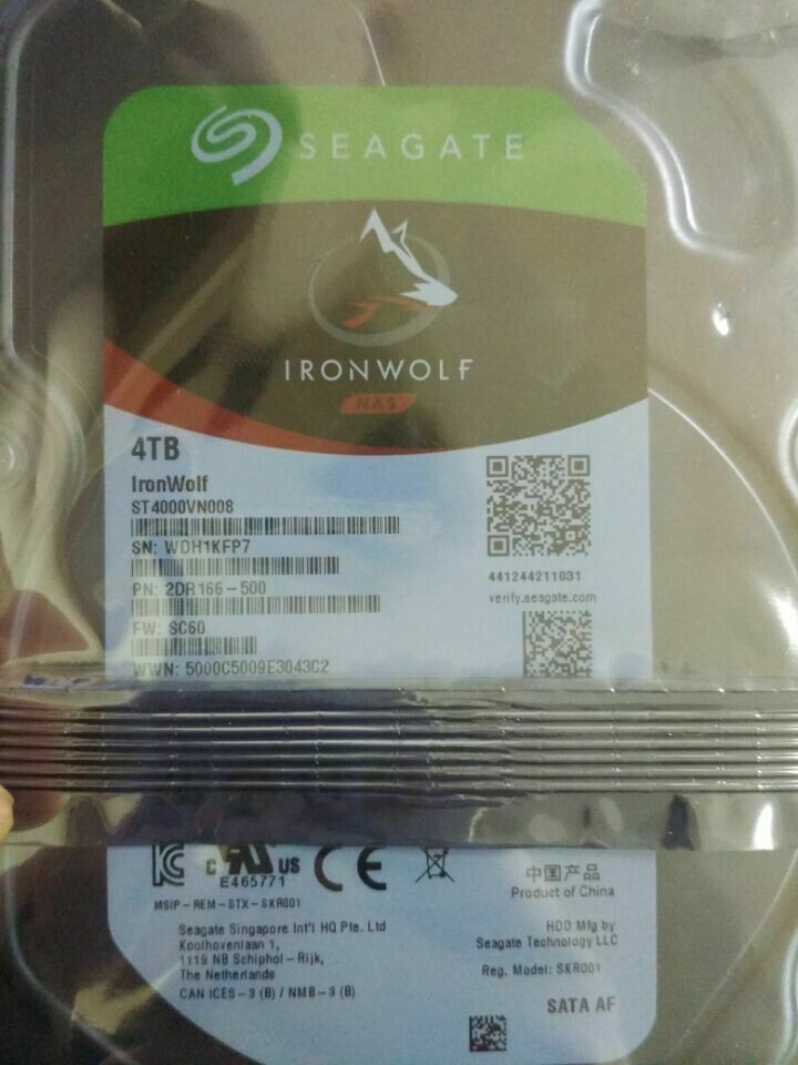 Seagate IronWolf 4TB ST4000VN008 NAS 64MB 6Gb/s 3.5