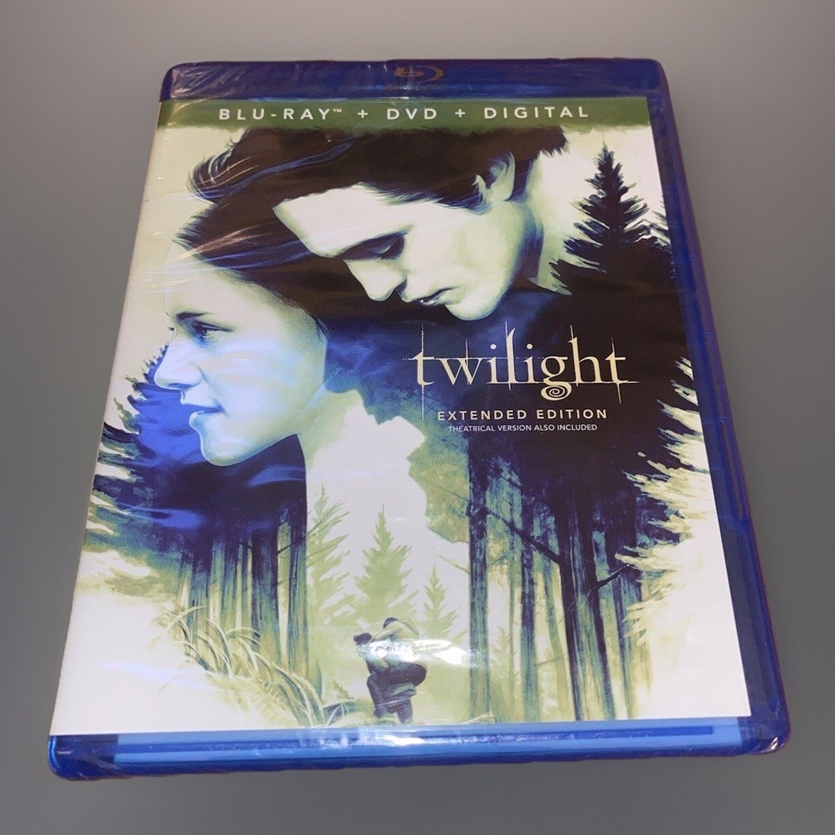 Twilight Extended Edition Blu-ray DVD Theatrical Version Robert