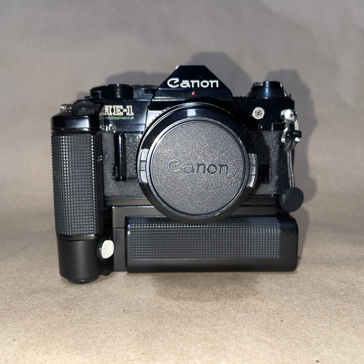 canon ae-1 program black new fd 50mm f1.4/motor Drive And Hand
