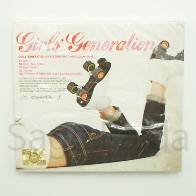 SNSD Girls' Generation Gee Album CD -The First Mini Album - NEW