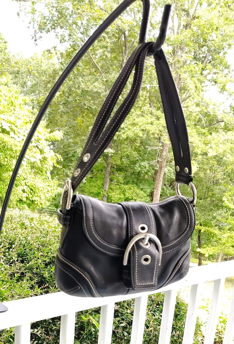 Coach SMALL 10577 Vintage Y2K Black Soho Leather Crossed Handle