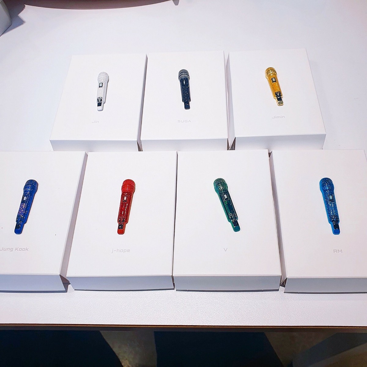 hybe insight bts mic color badge + random photocard | eBay