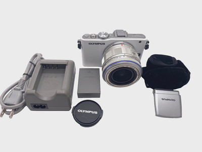 multilingual] OLYMPUS PEN Lite E-PL3 12.3MP Digital Camera M ZUIKO