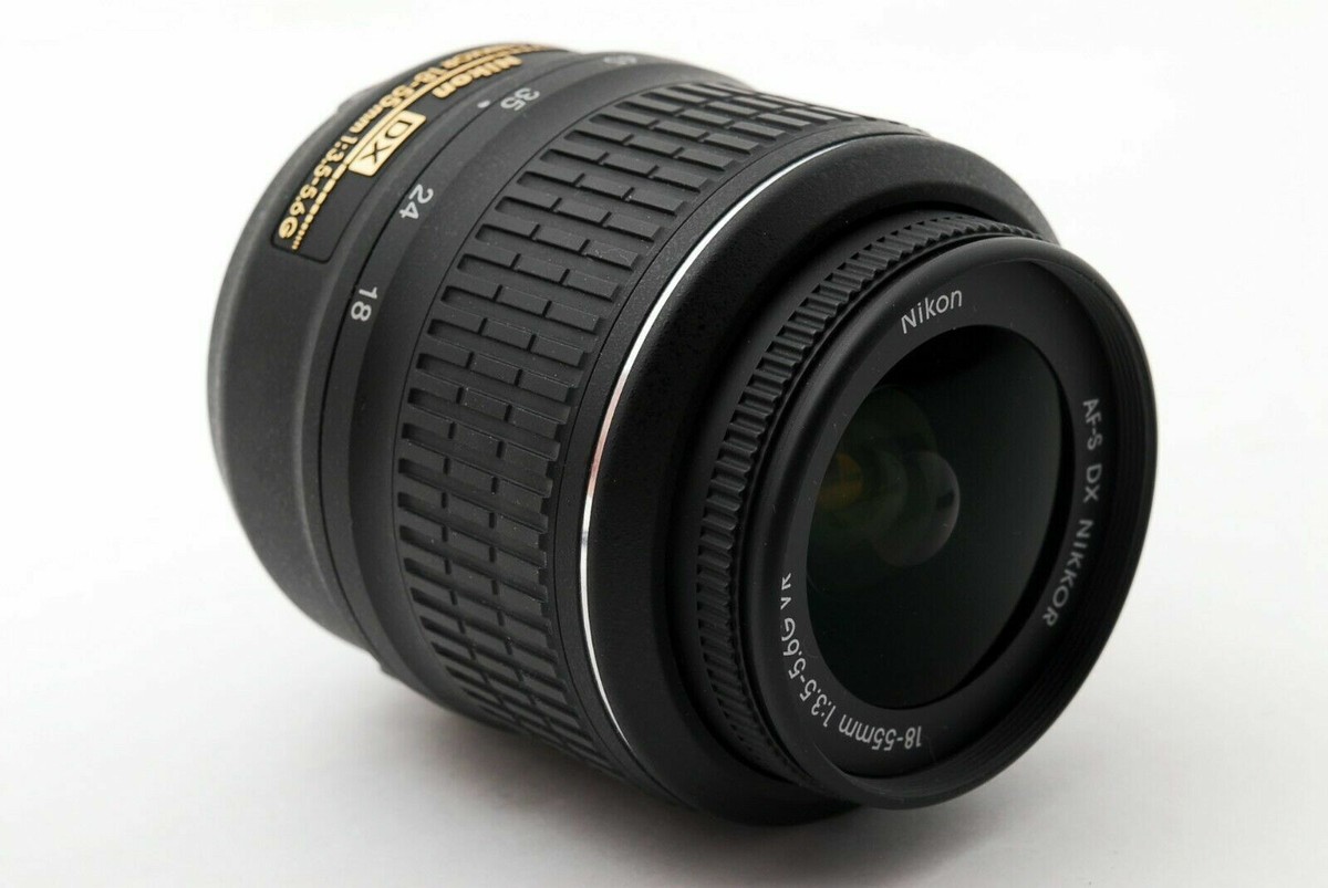 Nikon AF-S DX NIKKOR 18-55mm f/3.5-5.6 VR Zoom Lens F. DSLR camera