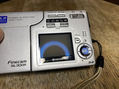 Kyocera Finecam SL300R 3.2MP Compact Digital Camera Silver TESTED