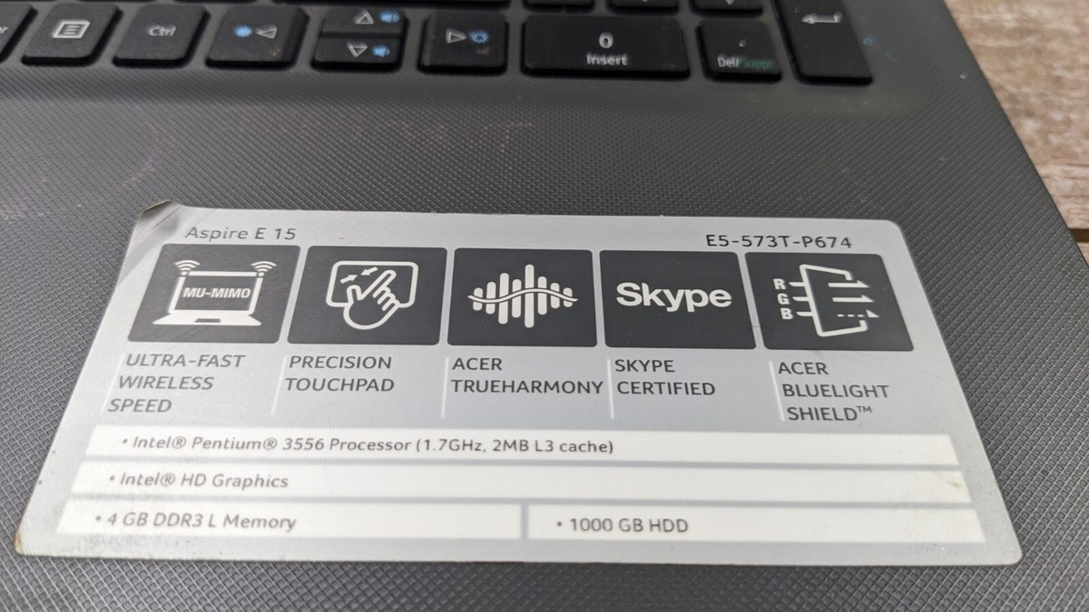 acer aspire E5-573T-P674 Intel Pentium 3556,4gb RAM,1TB HDD