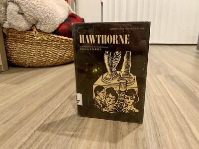 Hawthorne: A Collection of Critical Essays (Twentieth Century