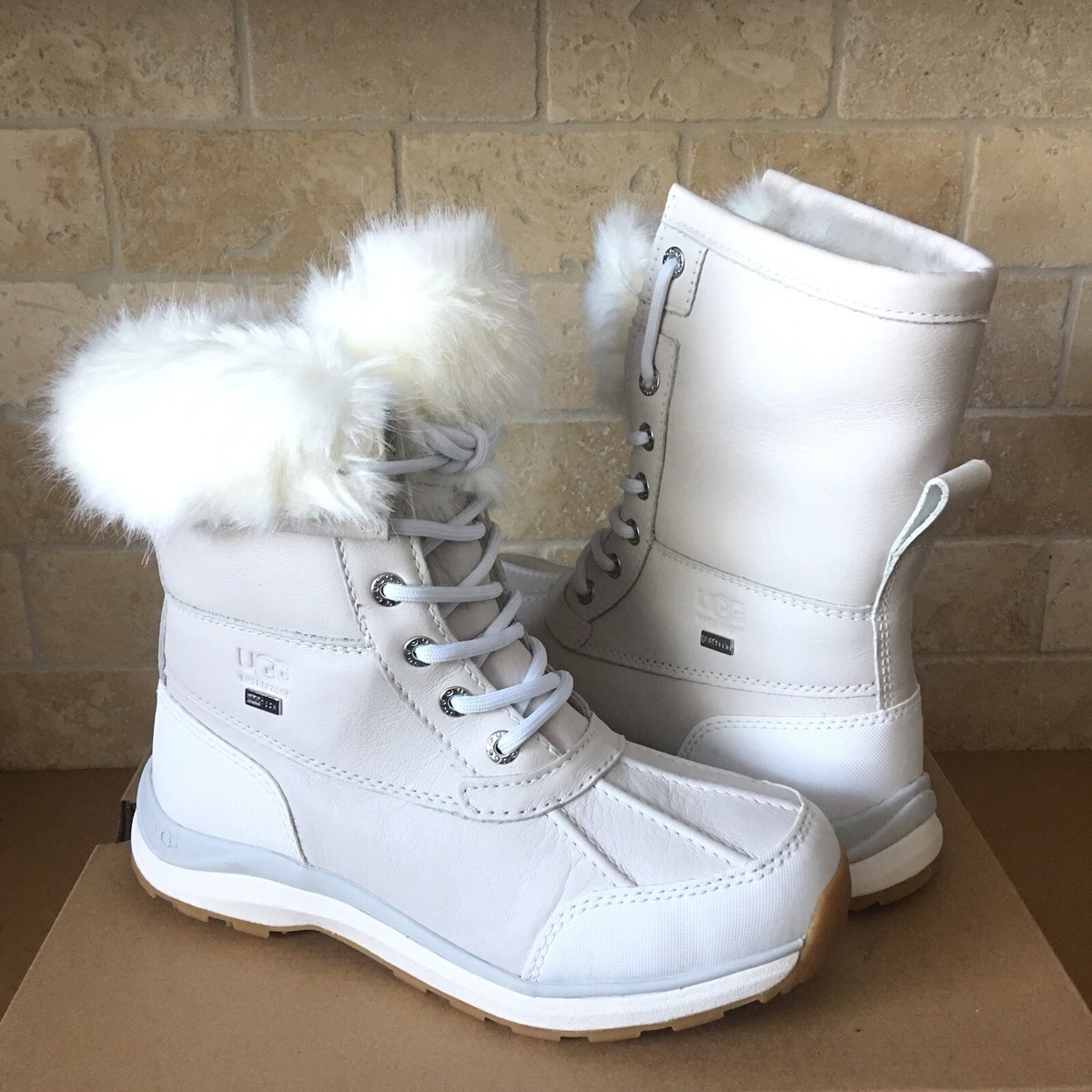 UGG Adirondack III Fluff White Waterproof Leather Snow Boots Size