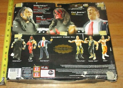 2006 WWE Jakks Kane Undertaker Paul Bearer Classic Wrestling