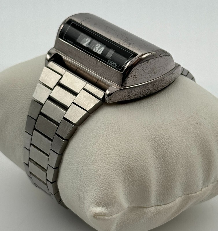 Derby Swissonic Jump-Minute Watch 1960s Jaz Direct-Read Digital