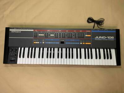 Roland JUNO-106 Keyboard Synthesizer Black Analog Late Edition