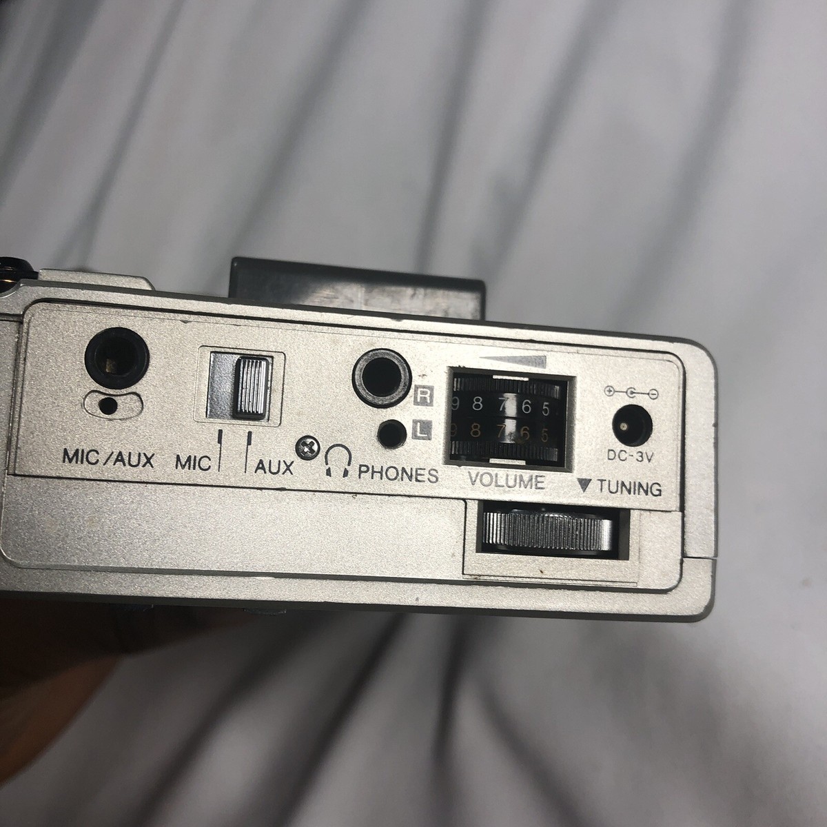 Aiwa HS-J2 AM/FM Cassetteboy Cassette Boy Recorder Player - for