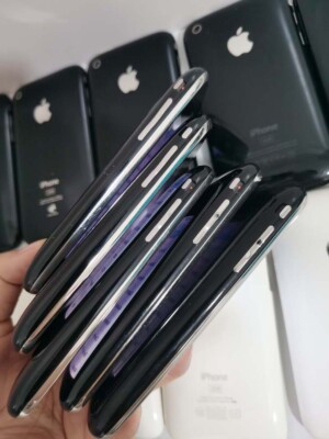 Apple iPhone 3G 3GS - 8GB 16GB 32GB - Black White - Usedphone