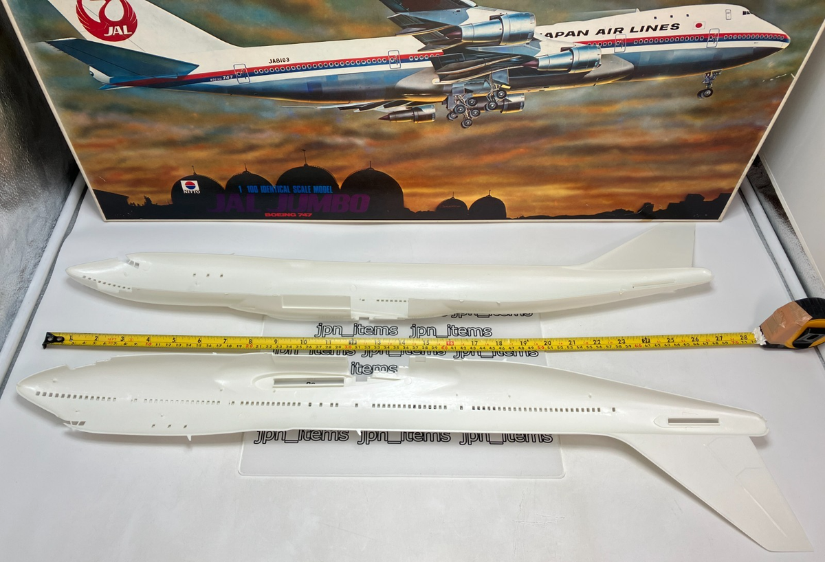 Boeing 747 1/100 スケールモデルキット 日本航空 Boeing 747 1/100