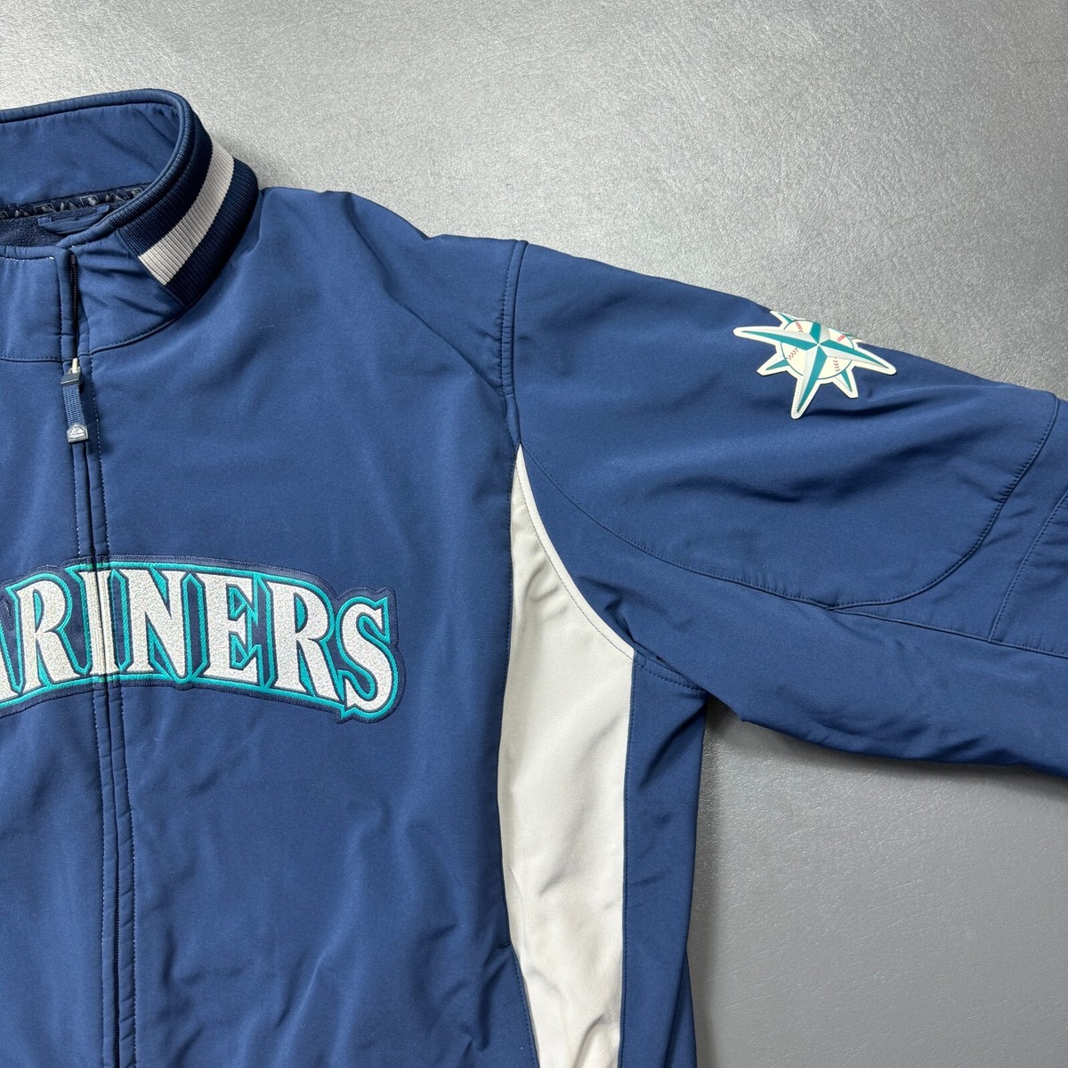 100% Authentic Vintage Majestic Seattle Mariners Jacket Size 3XL