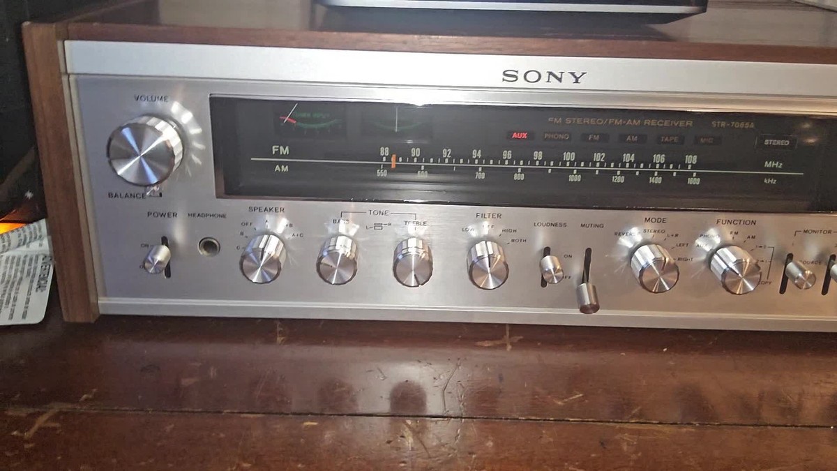 Vtg Sony STR-7065 AM/FM Silver Faced Stereo Receiver | eBay