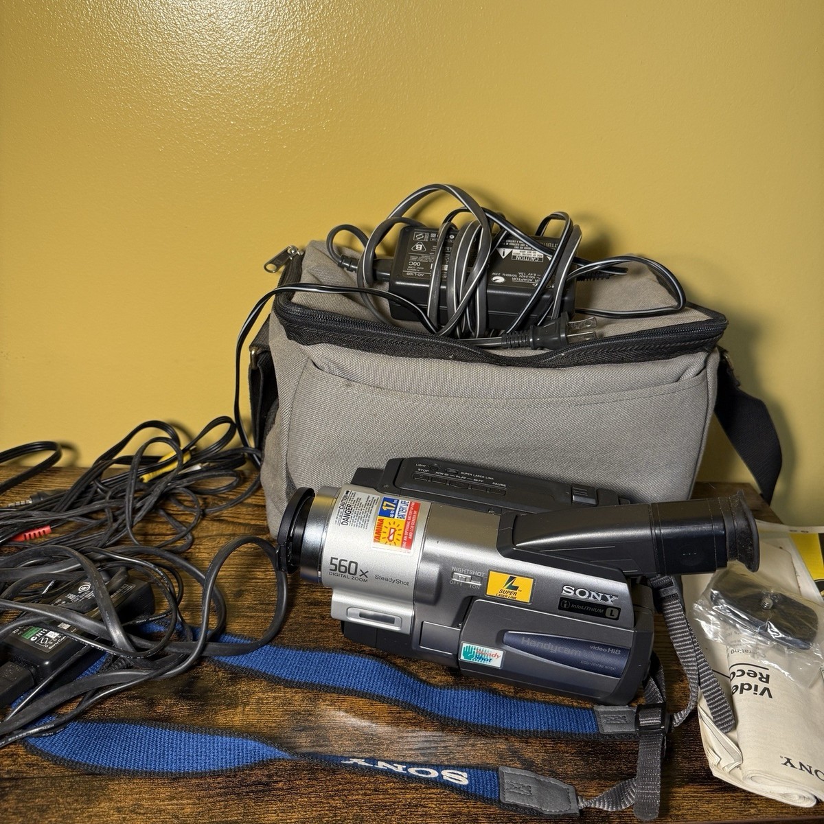 Buy Sony Handycam CCD-TRV58 Hi-8 Analog Camcorder online | eBay
