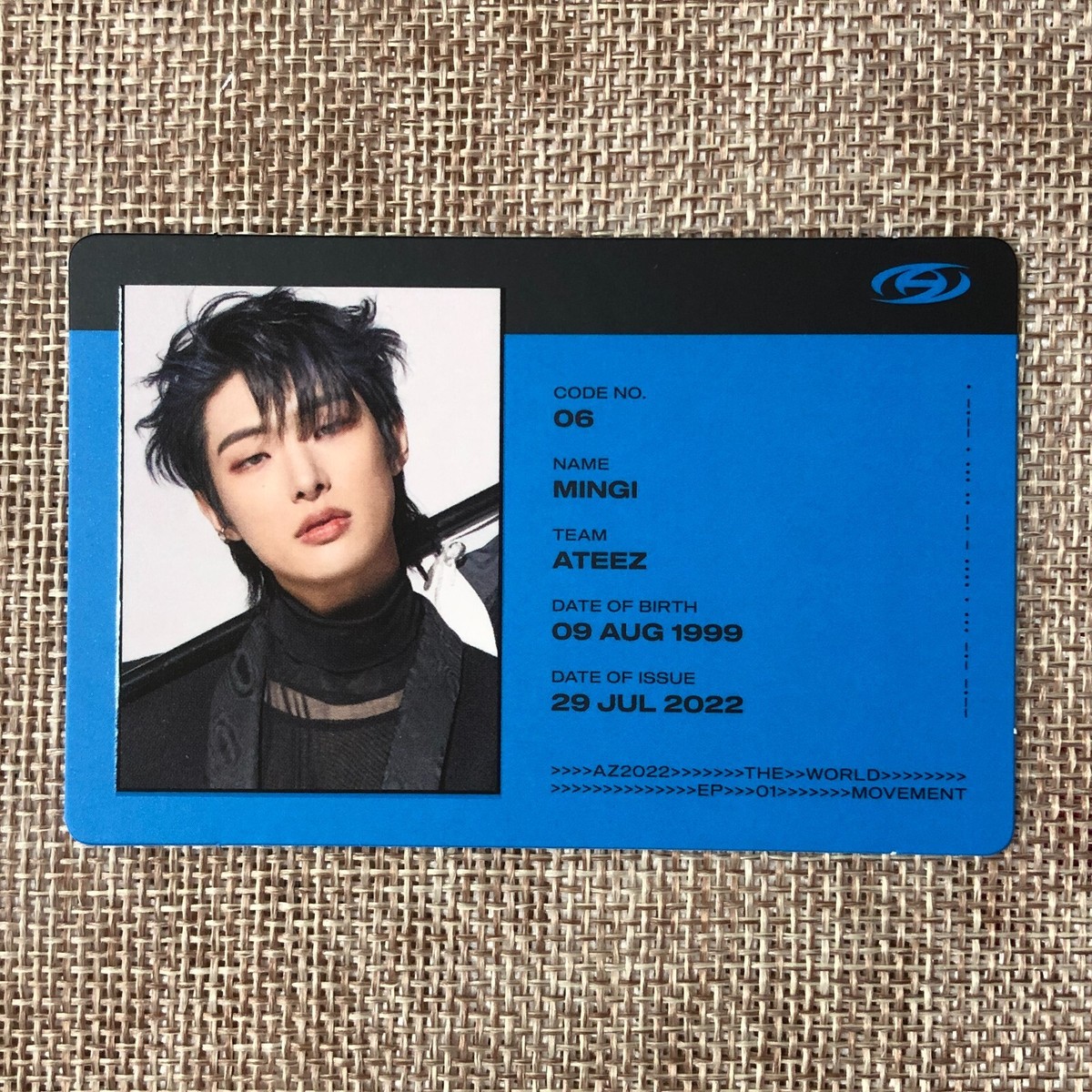 ATEEZ MINGI [THE WORLD EP.1 : MOVEMENT] Official ID Card Photocard