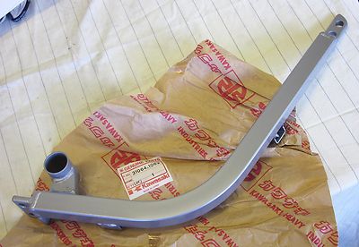 Kawasaki ZX600 GPZ 600R A1 A2 A3 A4 A4A A5 A5A Ninja Side Frame