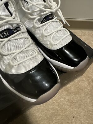AIR JORDAN XI 11 RETRO 2011 GS NEW SIZE 7Y WHITE BLACK DARK