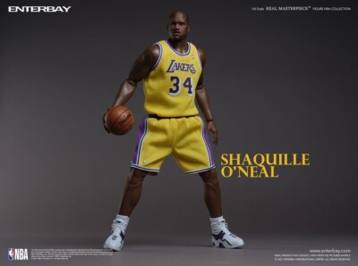 ENTERBAY REAL MASTERPIECE NBA COLLECTION SHAQUILLE O'NEAL ACTION