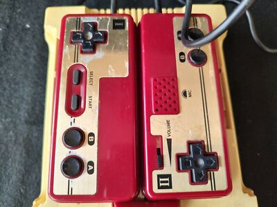 Nintendo Famicom NES HVC-001 Two Consoles, RF Switch, Games set