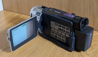 SONY DCR-TRV17 Handycam Camcorder NightShot MiniDV Japanese only