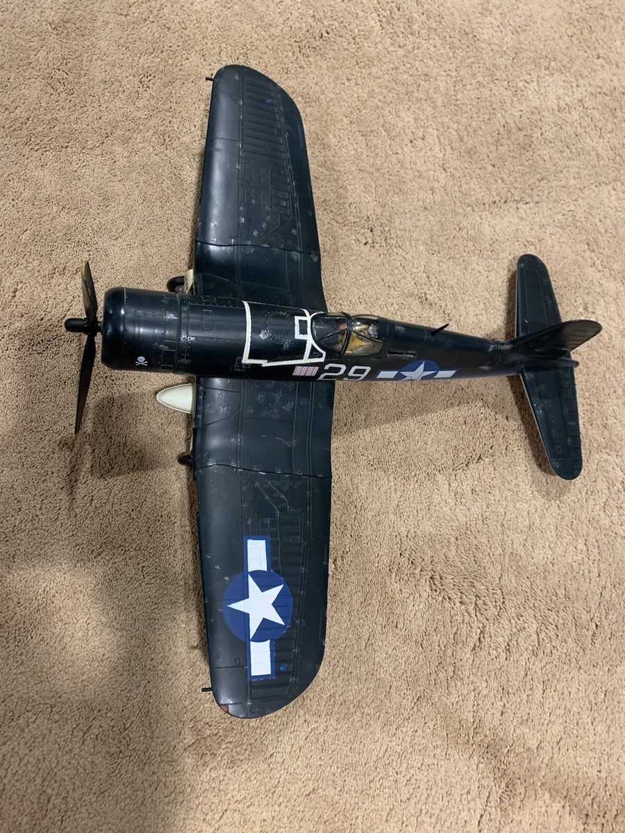 F4U-1A CORSAIR 1:18 スケールモデル 21st Century Toy, Ultimate