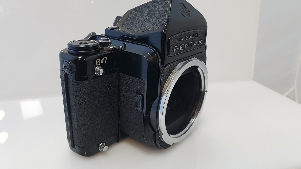 ASAHI Pentax 6x7 TTL Mirror-Up + 105mm f/2.4 Lens EXC w/ Strap
