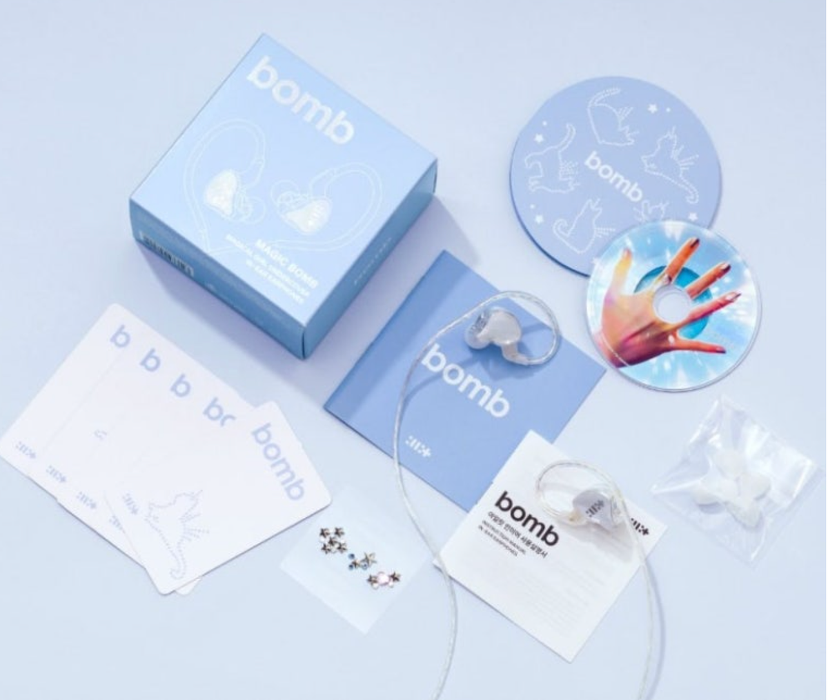 ILLIT BOMB 3rd Mini Album MERCH Ver/Mini CD+Earphones+3Sticker+5