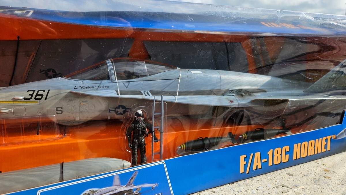 BBI Elite Force US Navy F/A-18C HORNET 1:18 Scale | eBay
