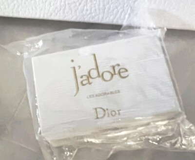 Dior J'adore Les Adorables 4pc Discovery Set: Scrub, Body Milk