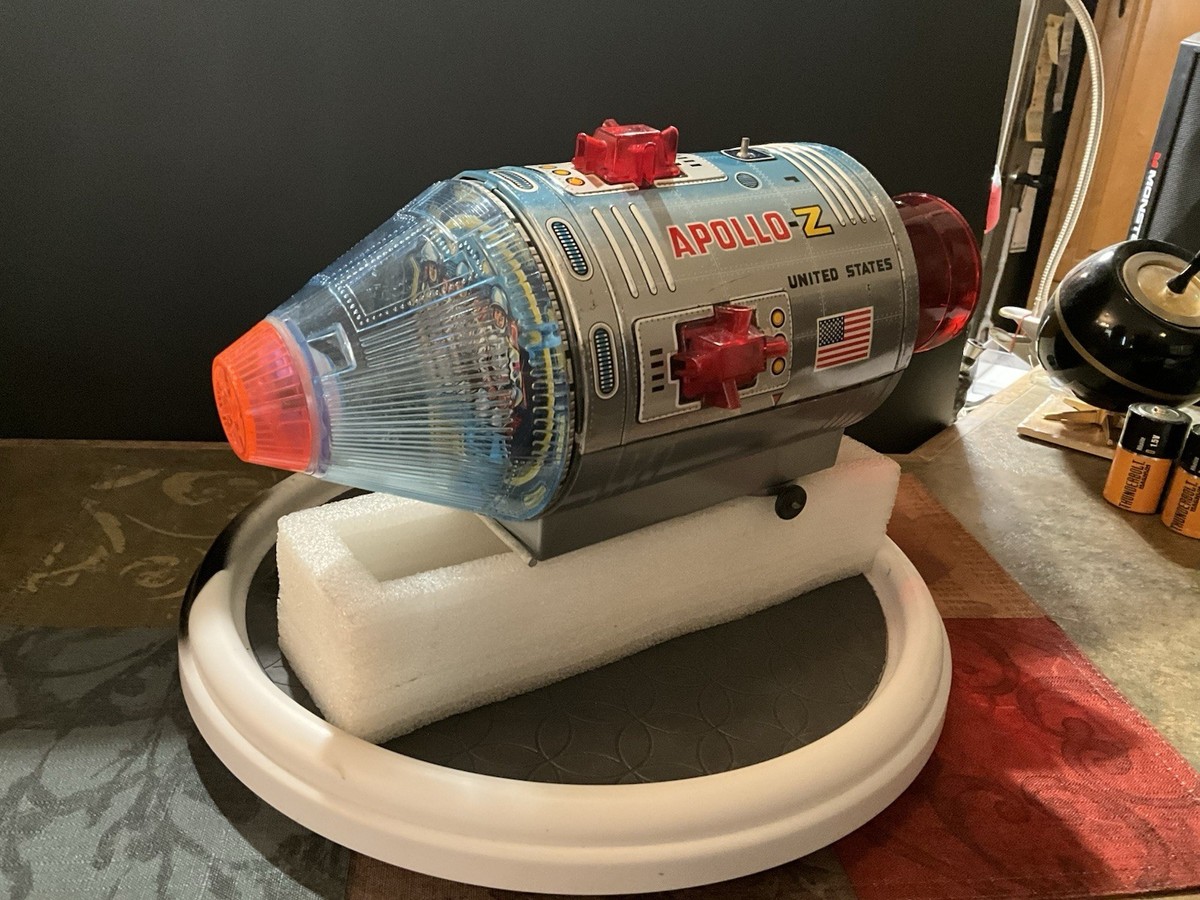 Nomura Tin Battery Operated US Moon Traveler Apollo-Z Spaceship