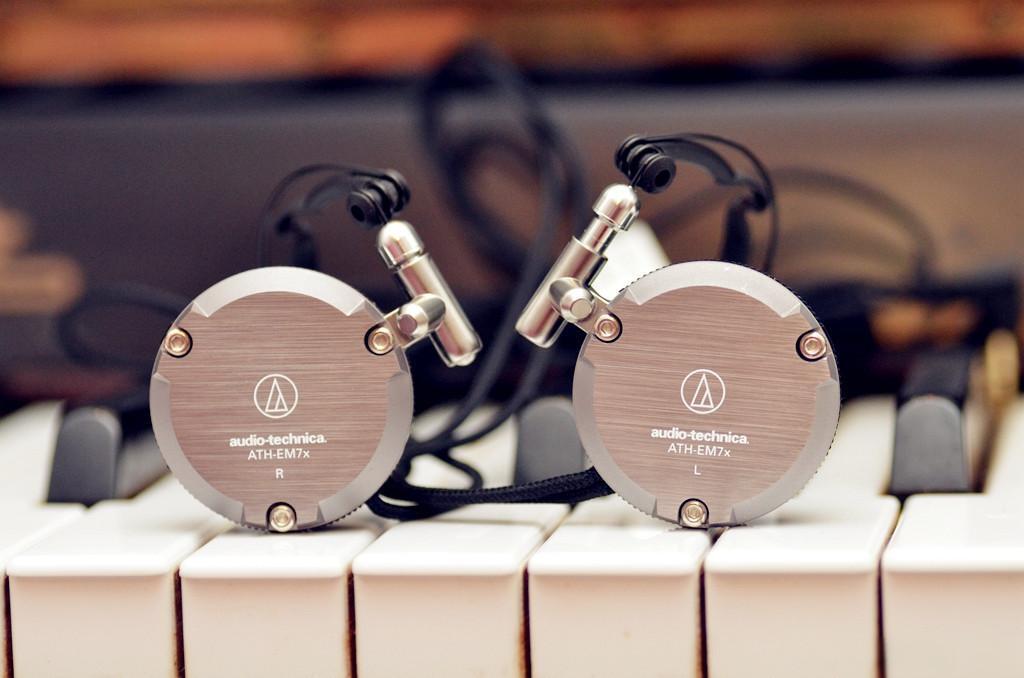 Audio-Technica ATH-EM7X Import Series Adjustable Aluminum Clip-On