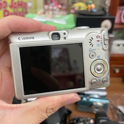 Canon SD600/ IXUS 60/IXY 70 Digital Camera 6 MP 3X Optical Zoom