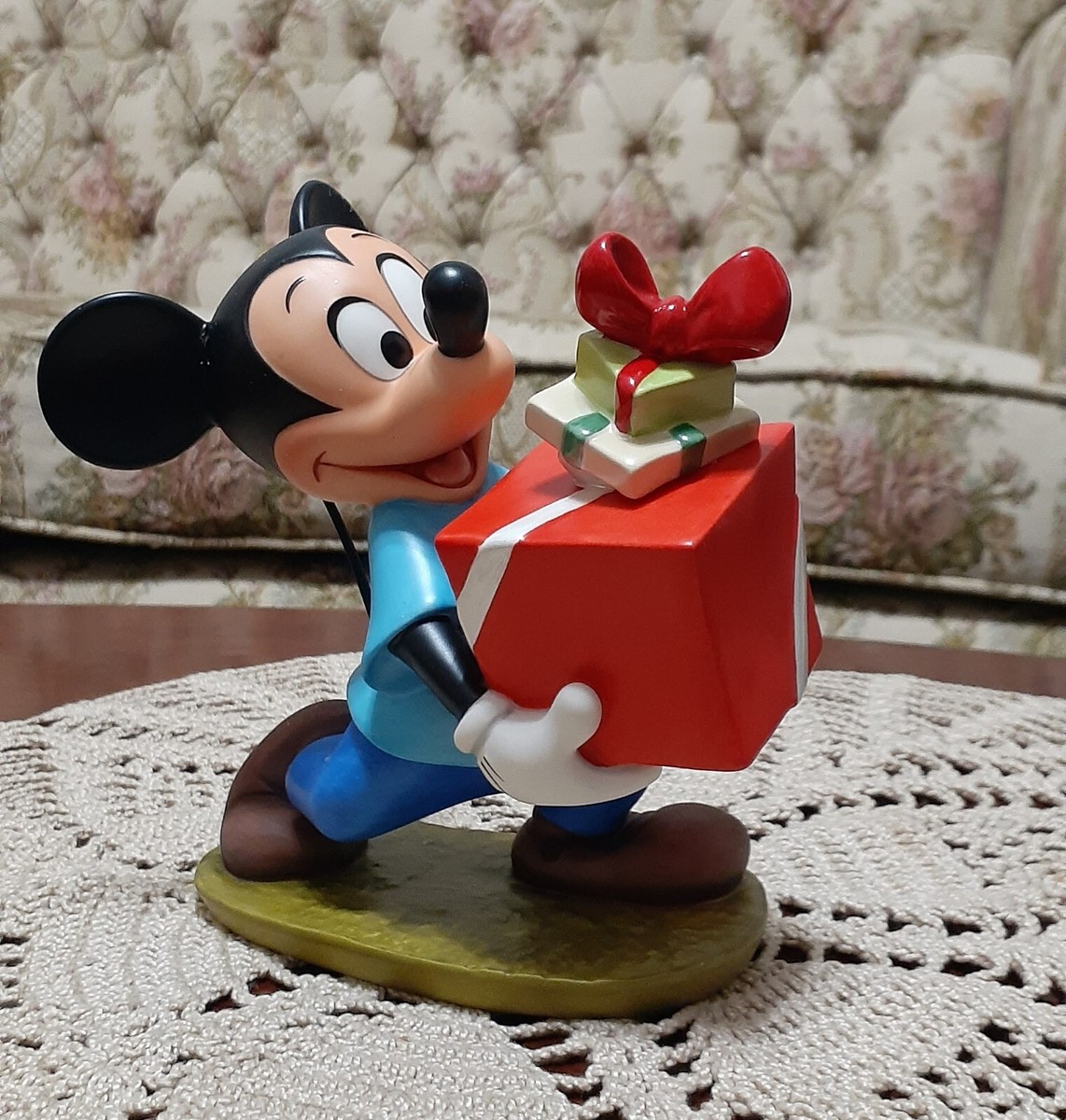 Disney~WDCC~PLUTO'S CHRISTMAS TREE~MICKEY~PRESENTS FOR PALS~41086