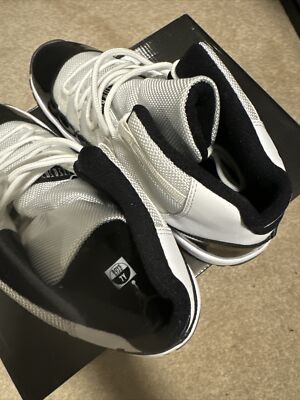 AIR JORDAN XI 11 RETRO 2011 GS NEW SIZE 7Y WHITE BLACK DARK