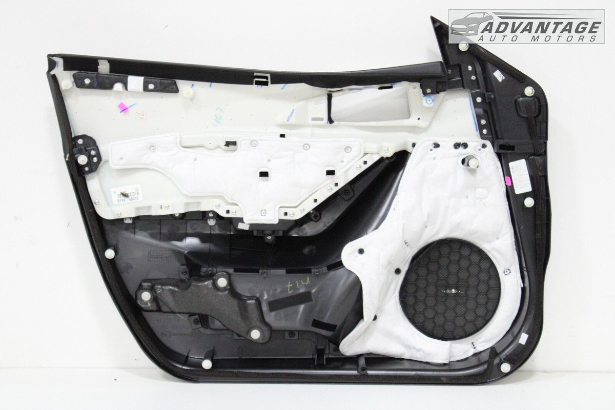 2016-2018 MAZDA 3 FRONT RIGHT PASSENGER SIDE INTERIOR DOOR PANEL