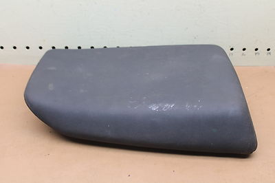 1993 KAWASAKI NINJA ZX7 ZX750 REAR PASSENGER SEAT (KTS39) 53001