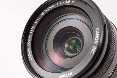 Near MINT] Canon EF-S 18-200mm f/3.5-5.6 is Standard Zoom Lens