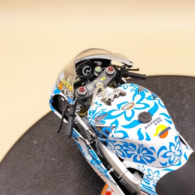 MINICHAMPS 1/12 Honda NSR 500 Valentino Rossi Nastro Azzuro