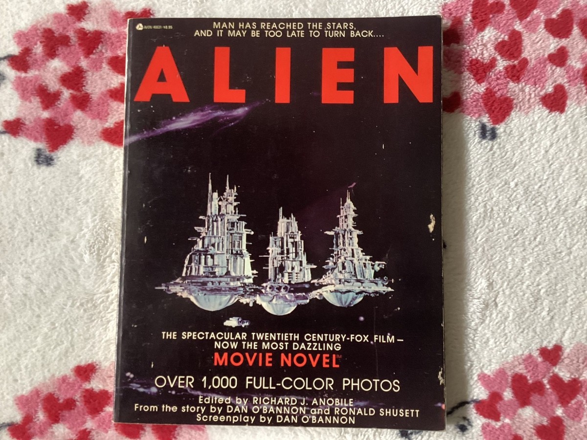 Alien Movie Novel Edited by Richard J. Anobile Avon Paperback 1979
